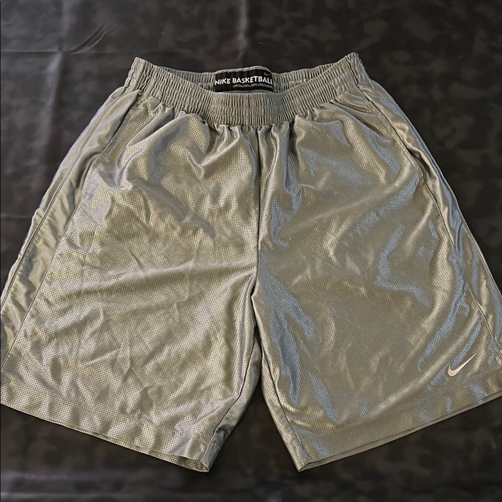 Nike Men's Silver Basketball Shorts